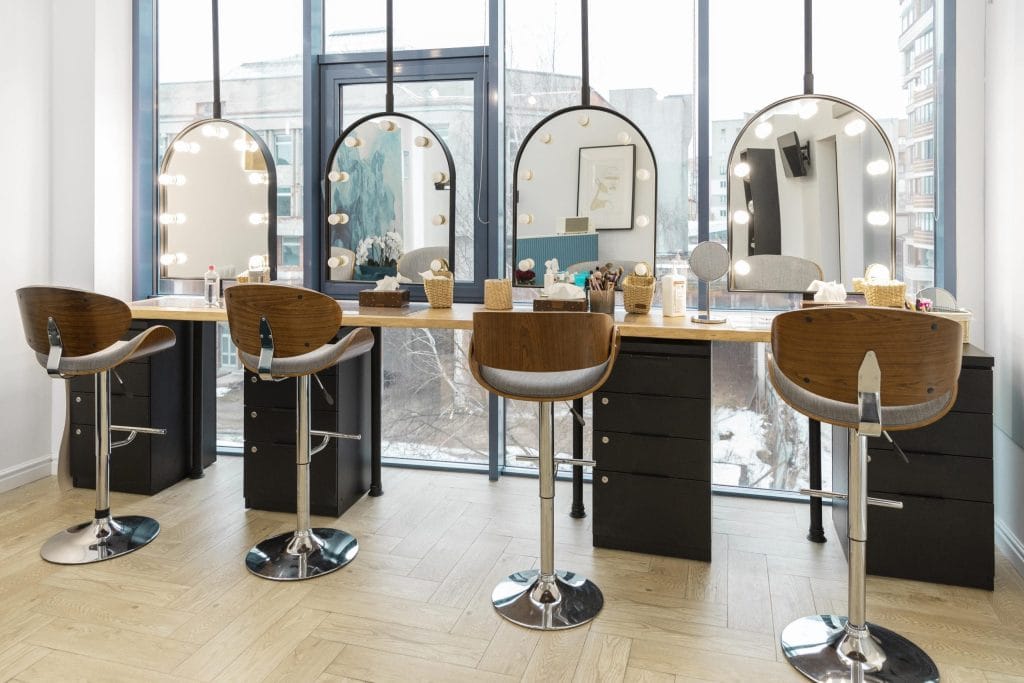 Jak ważne jest promowanie usług salonu kosmetycznego w dzisiejszych czasach